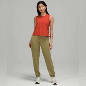 LULULEMON | Softstreme Relaxed HR Pant Bronze Green Size 6 *small flaw